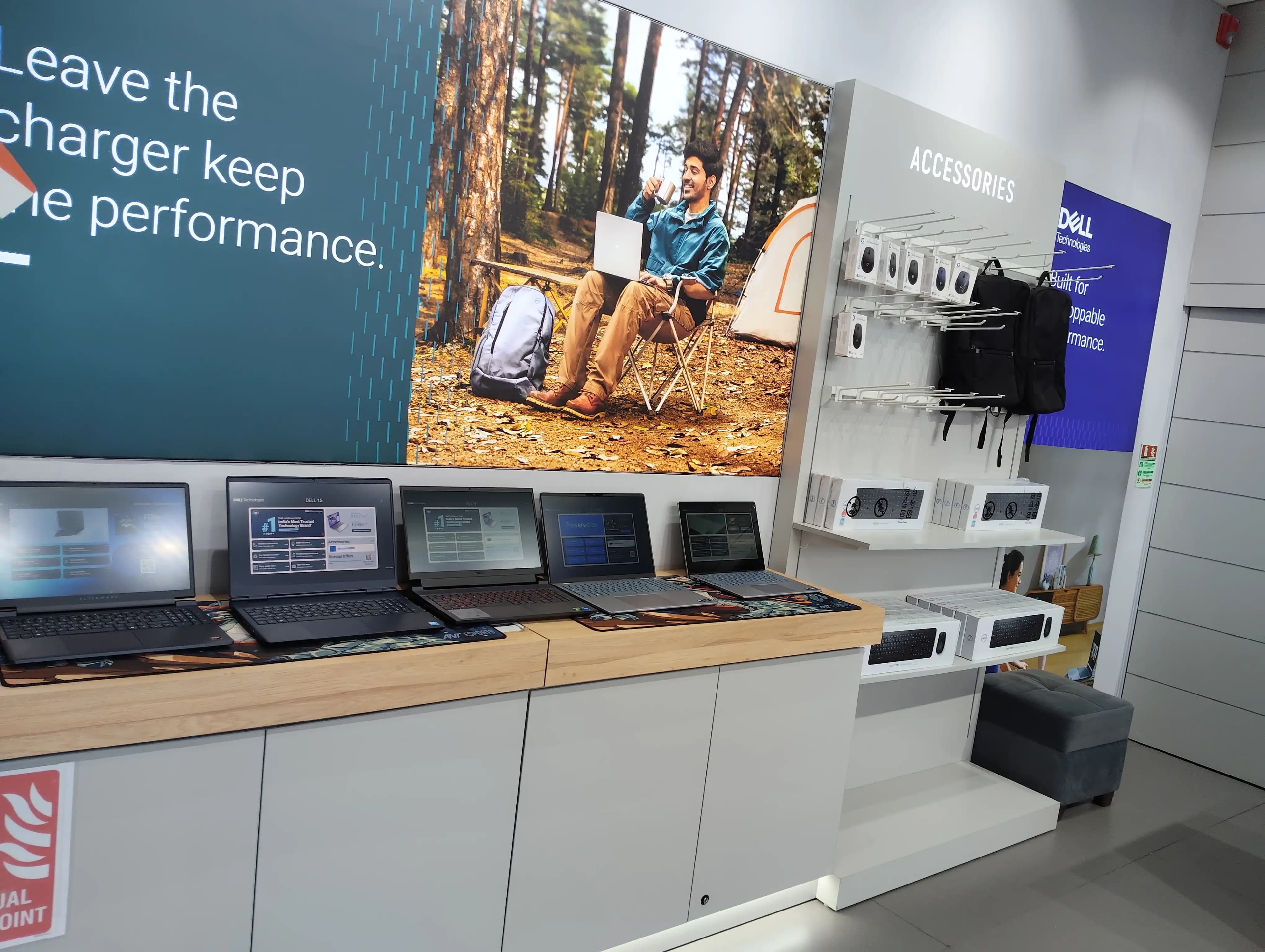 Dell Exclusive Store Vegas Mall, Dwarka — photo 2