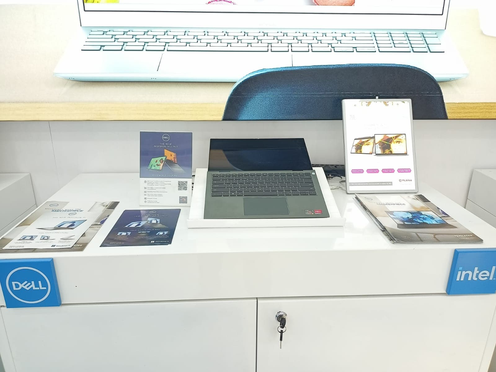 Dell Exclusive Store Tanuku — photo 4