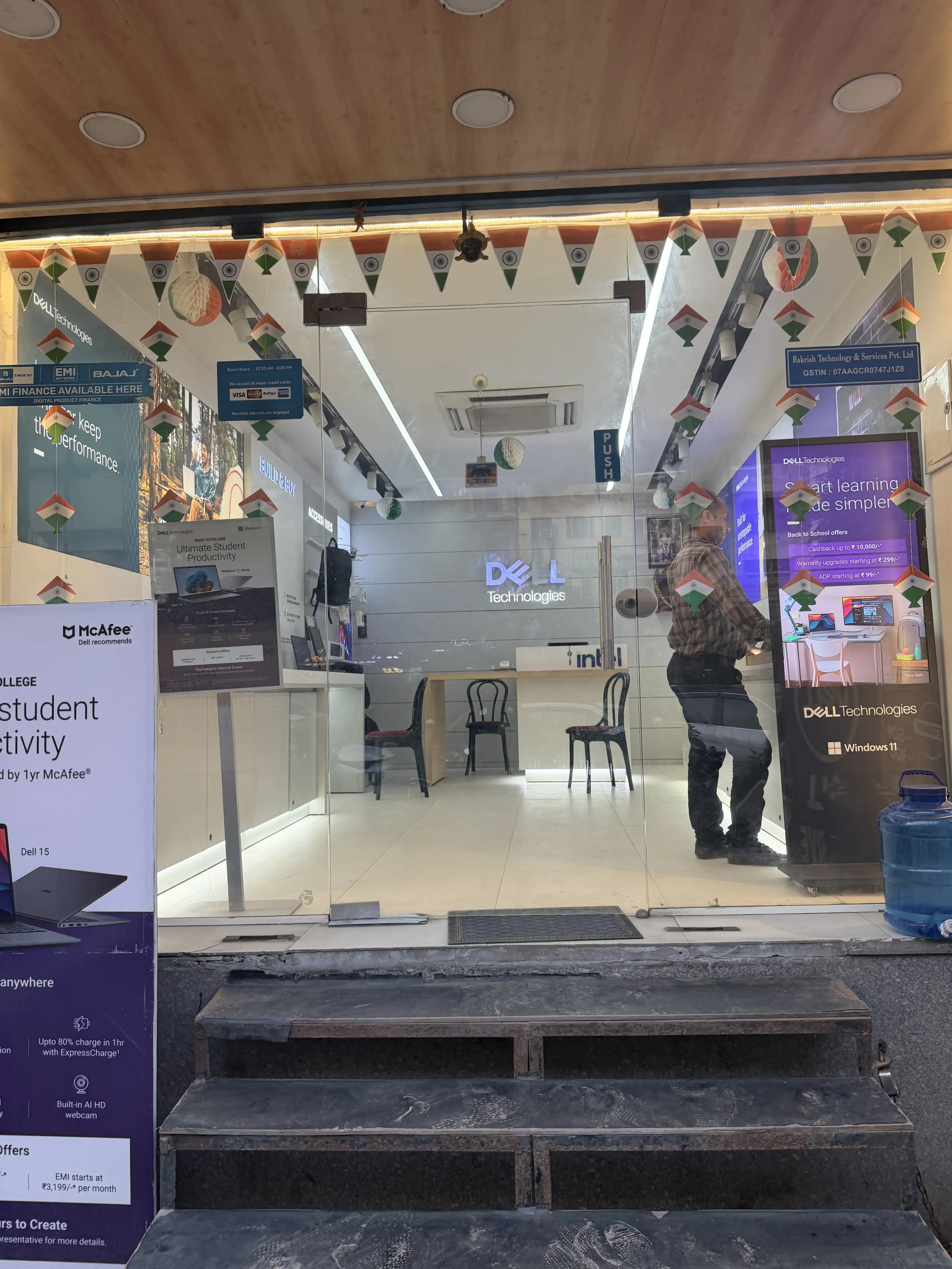 Dell Exclusive Store Gurunanak Pura, VikasMarg — photo 2
