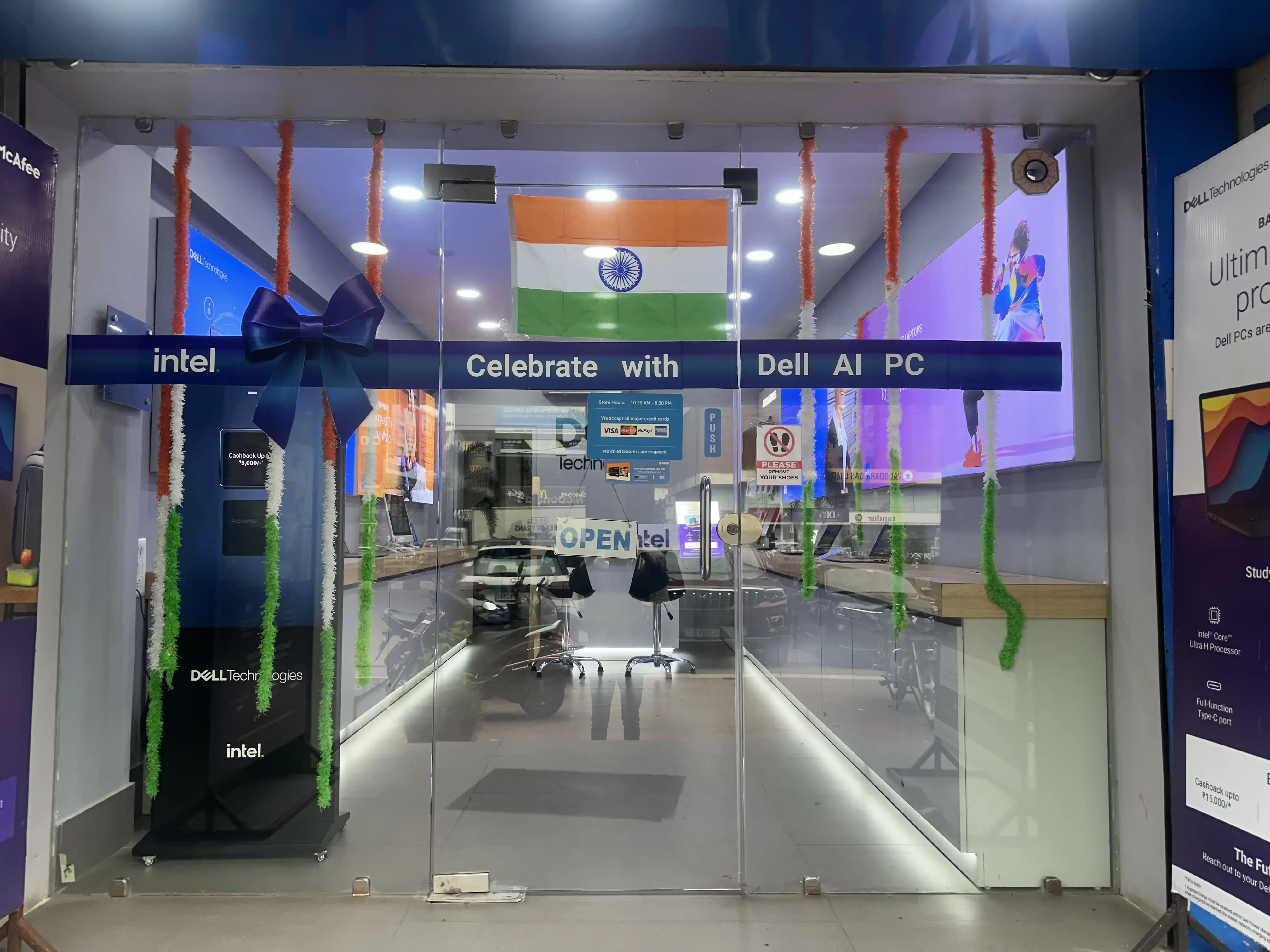 Dell Exclusive Store OP Road, Baroda — photo 2