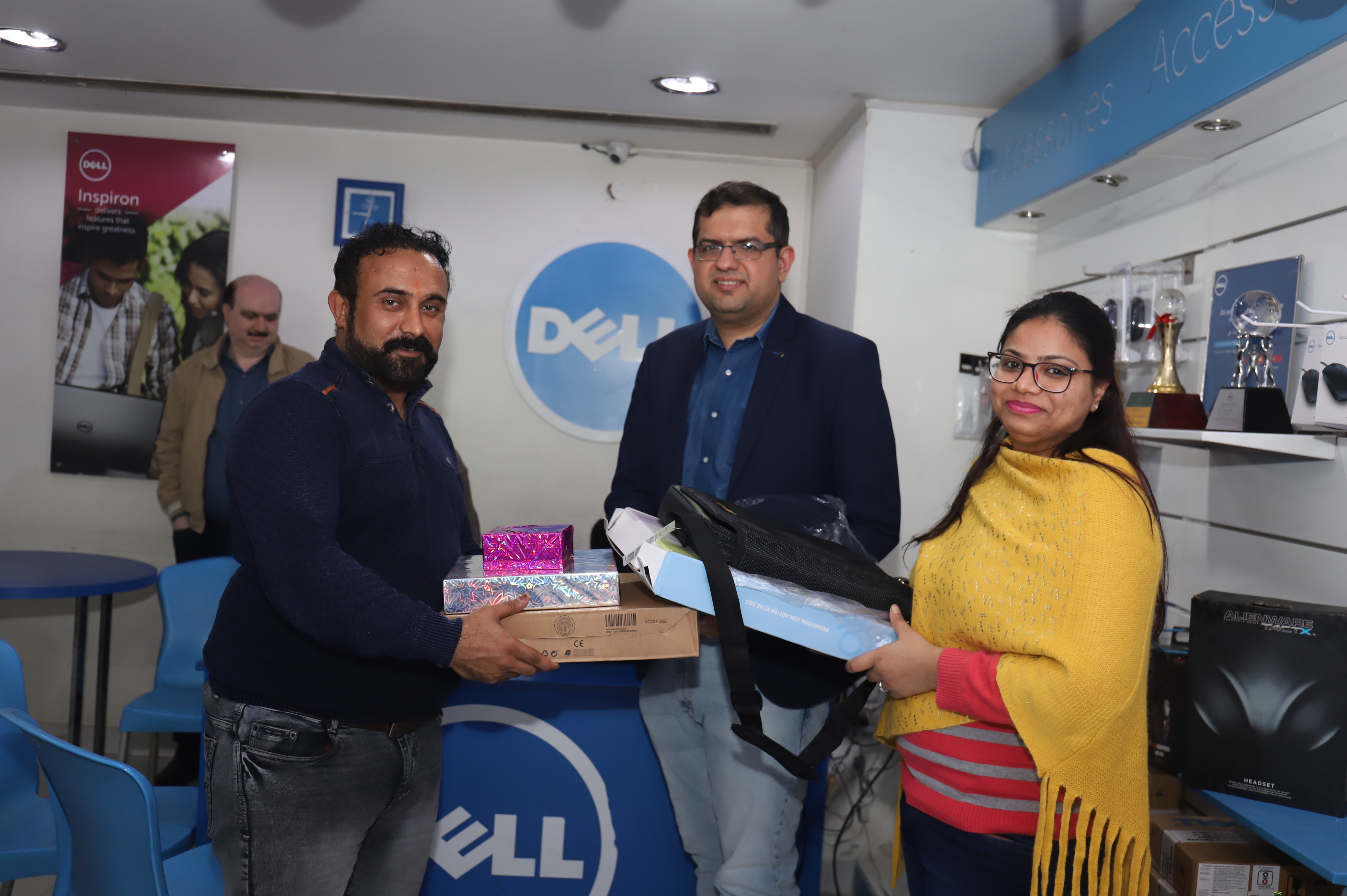 Dell Exclusive Store MGF Megacity Mall — photo 2