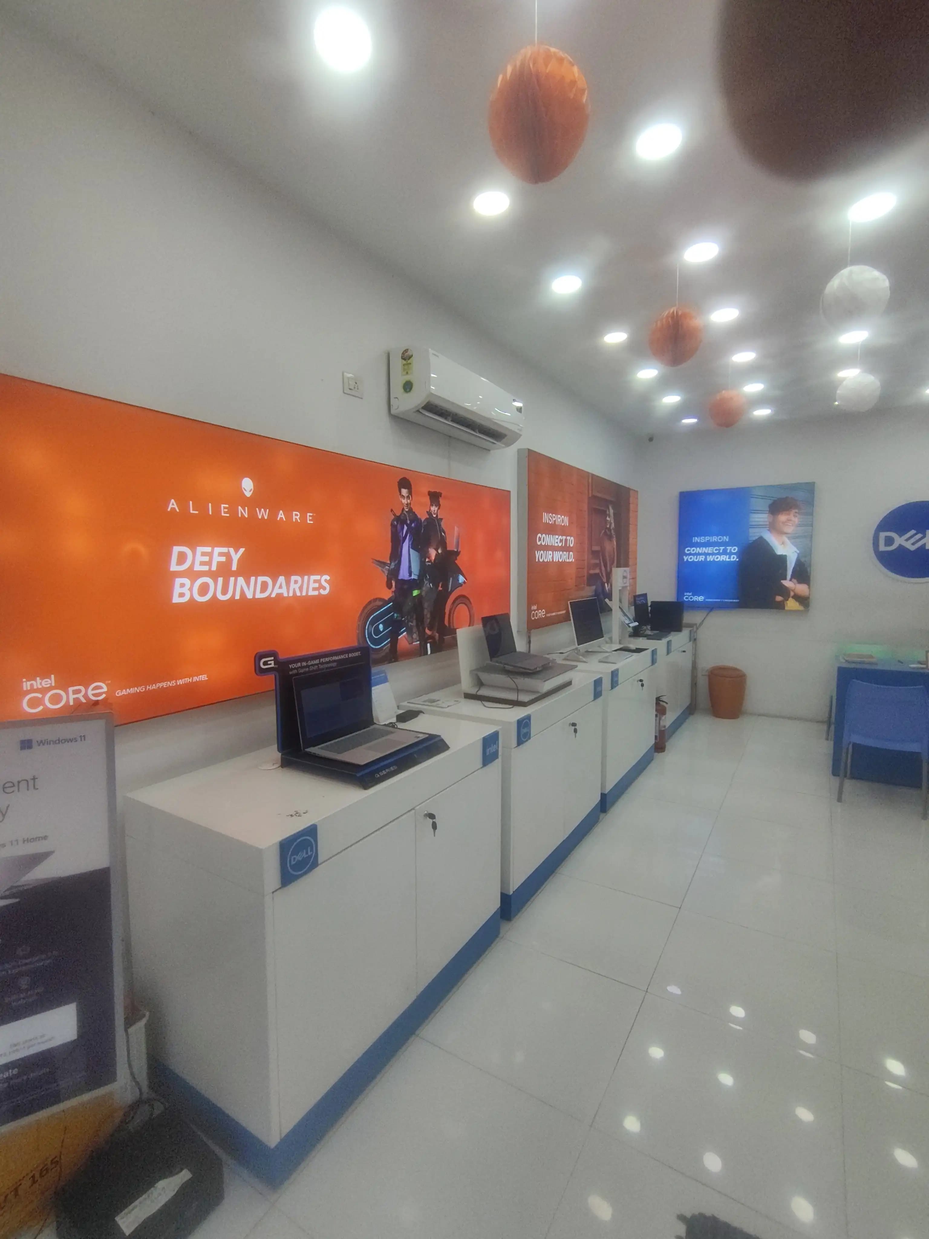 Dell Exclusive Store Adyar — photo 2