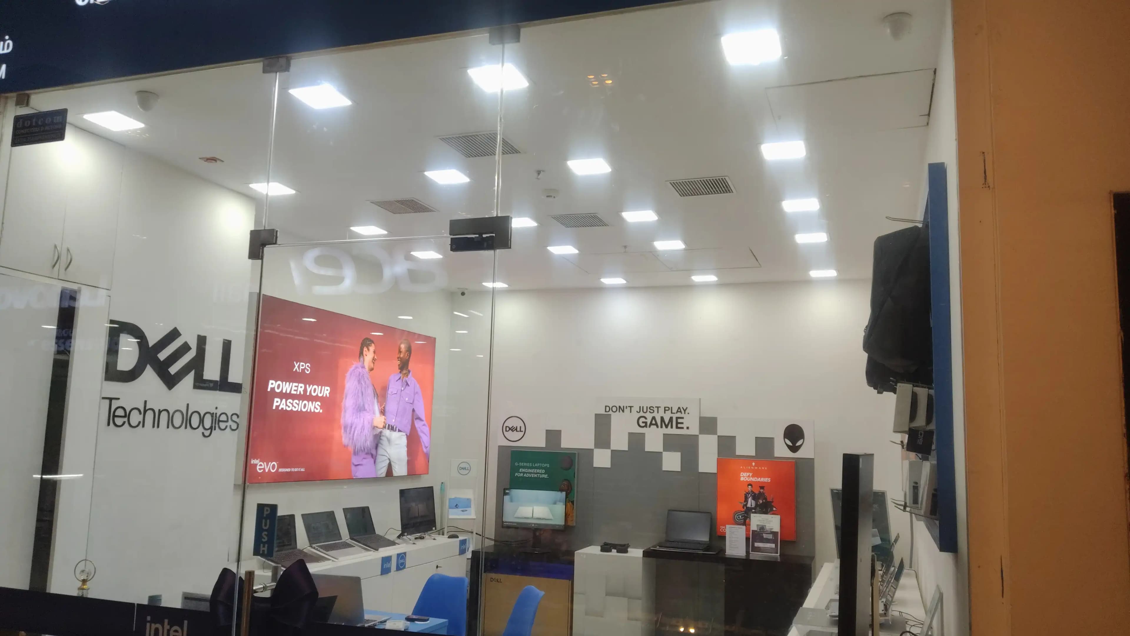 Dell Exclusive Store VR Mall, Annanagar West — photo 3
