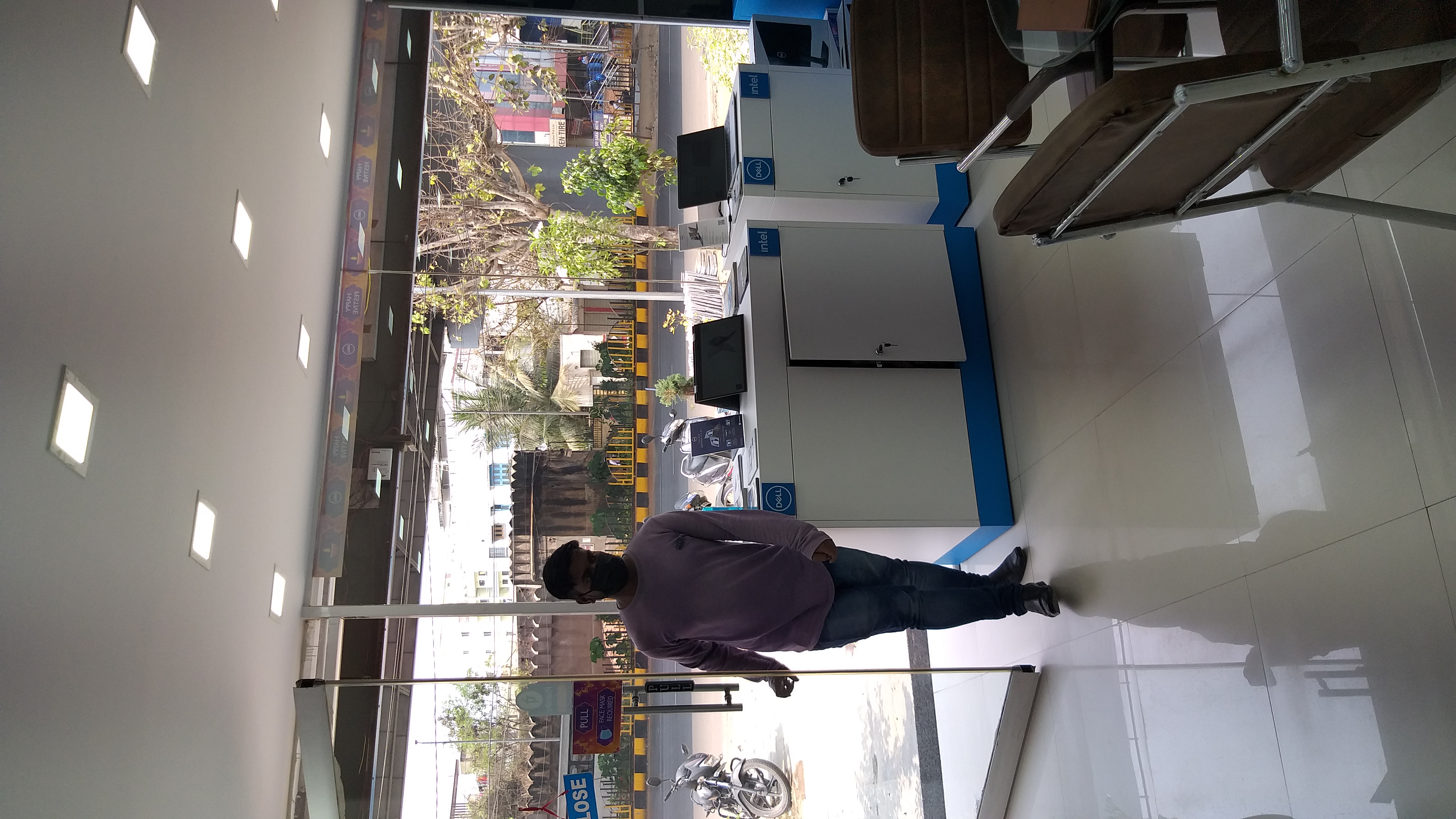 Dell Exclusive Store Shaikpet — photo 2