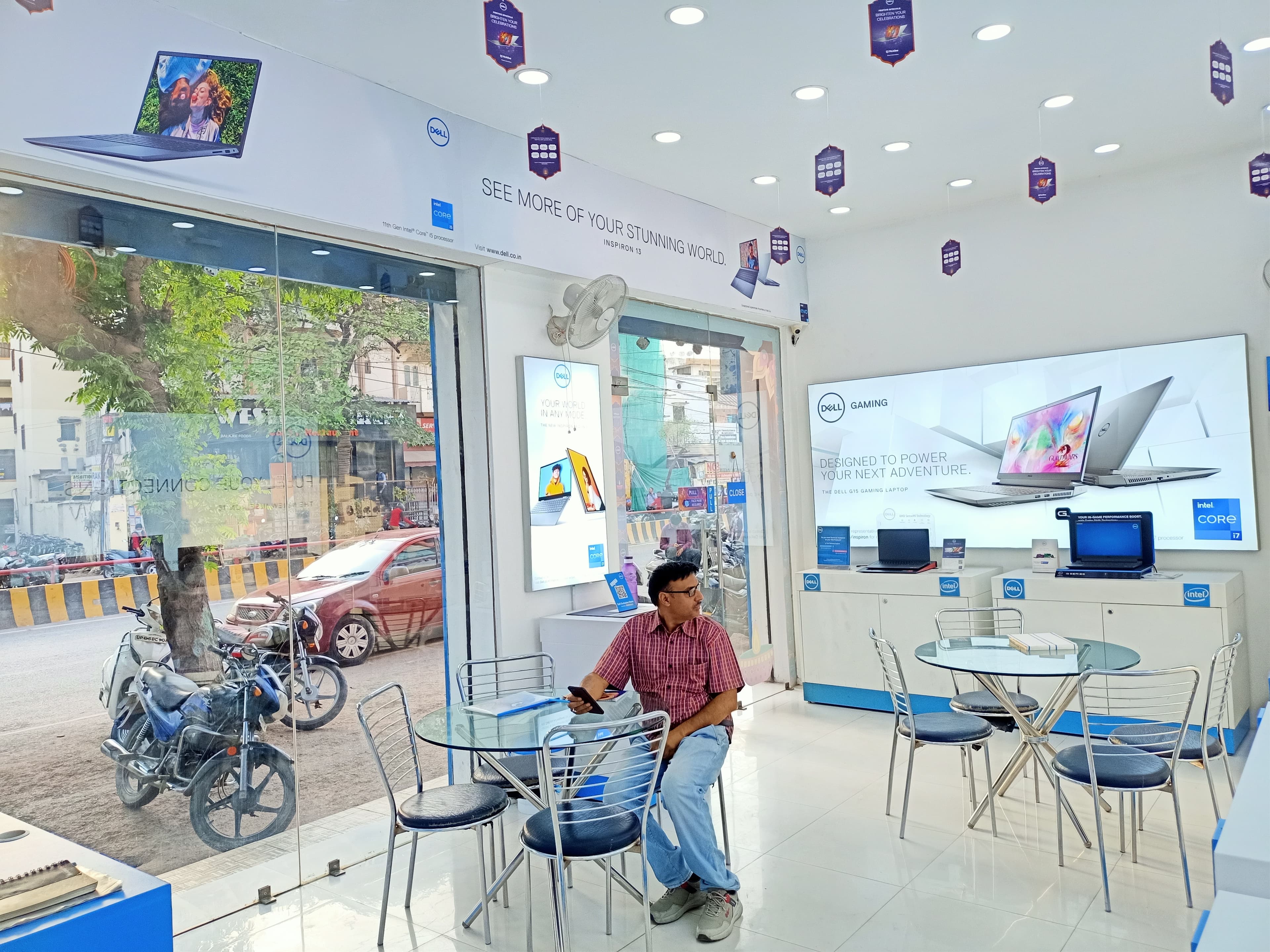 Dell Exclusive Store Varanasi — photo 3