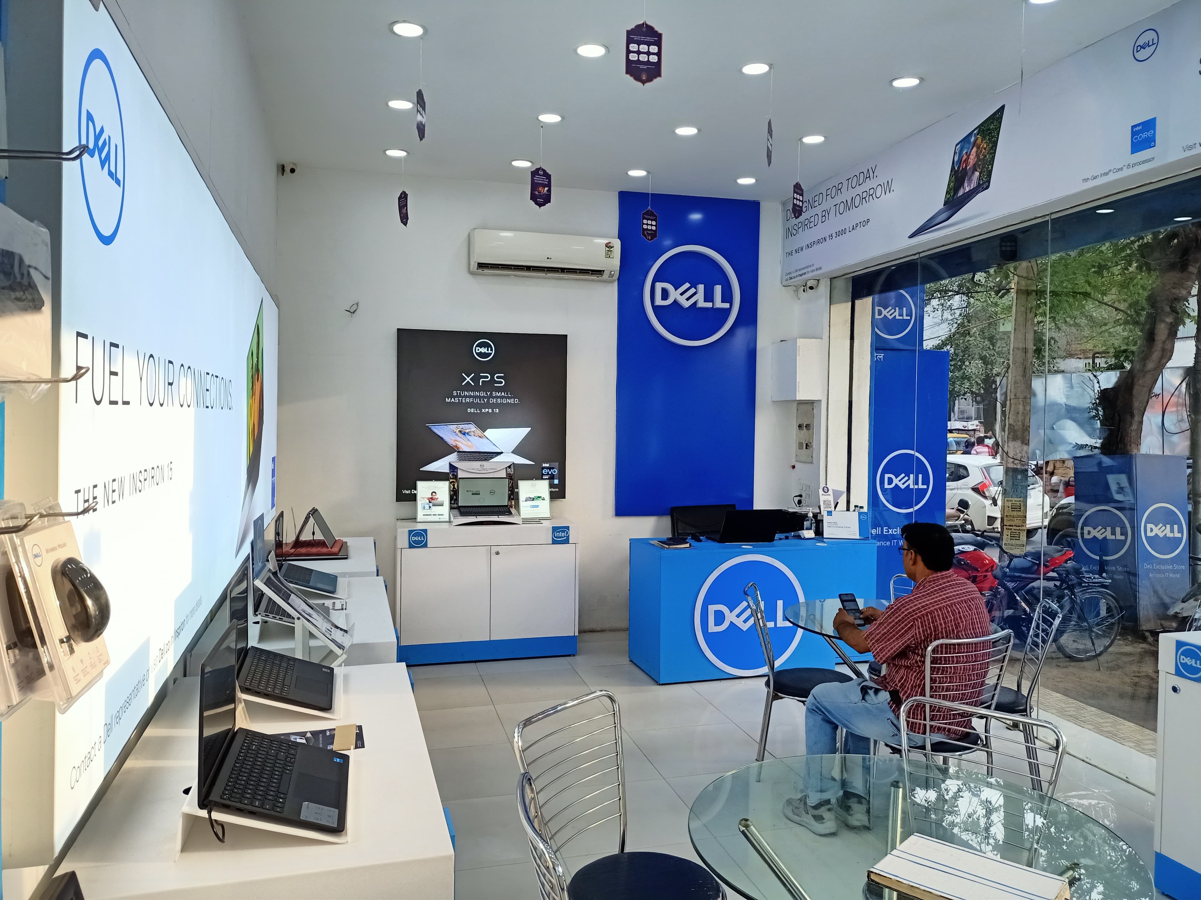 Dell Exclusive Store Varanasi — photo 5
