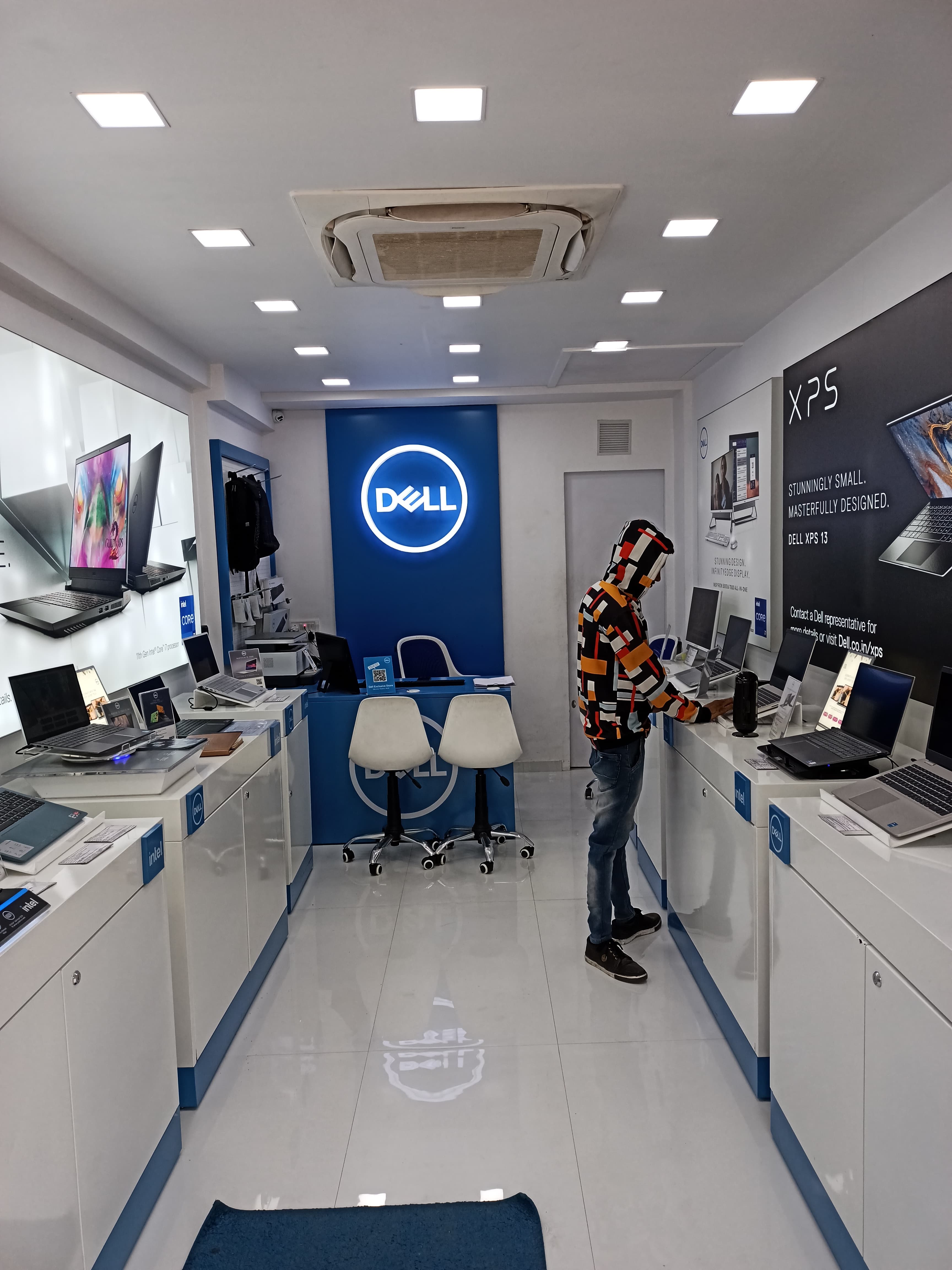 Dell Exclusive Store Mercury Towers, Airoli — photo 3